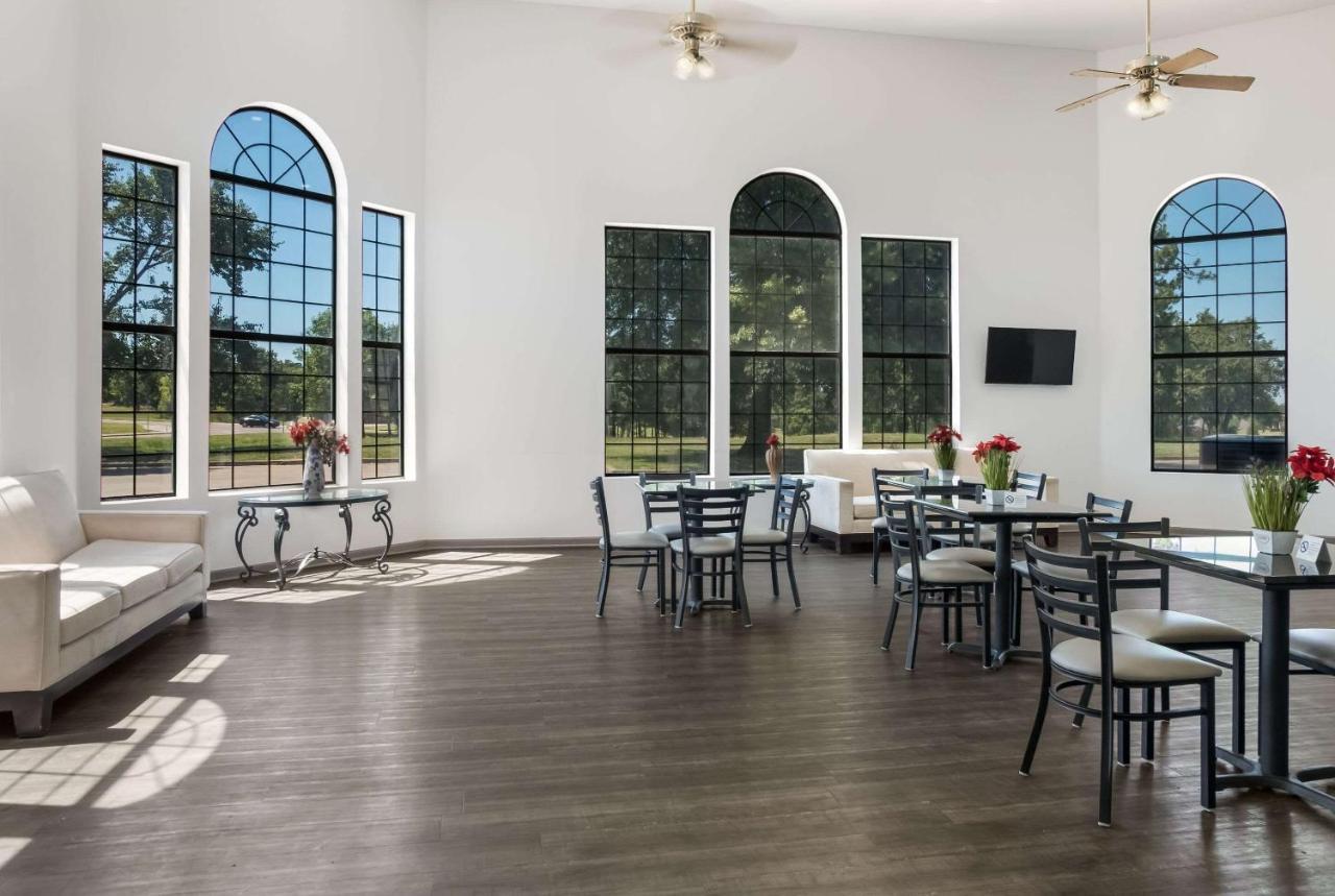 Econo Lodge Lakeland Экстерьер фото