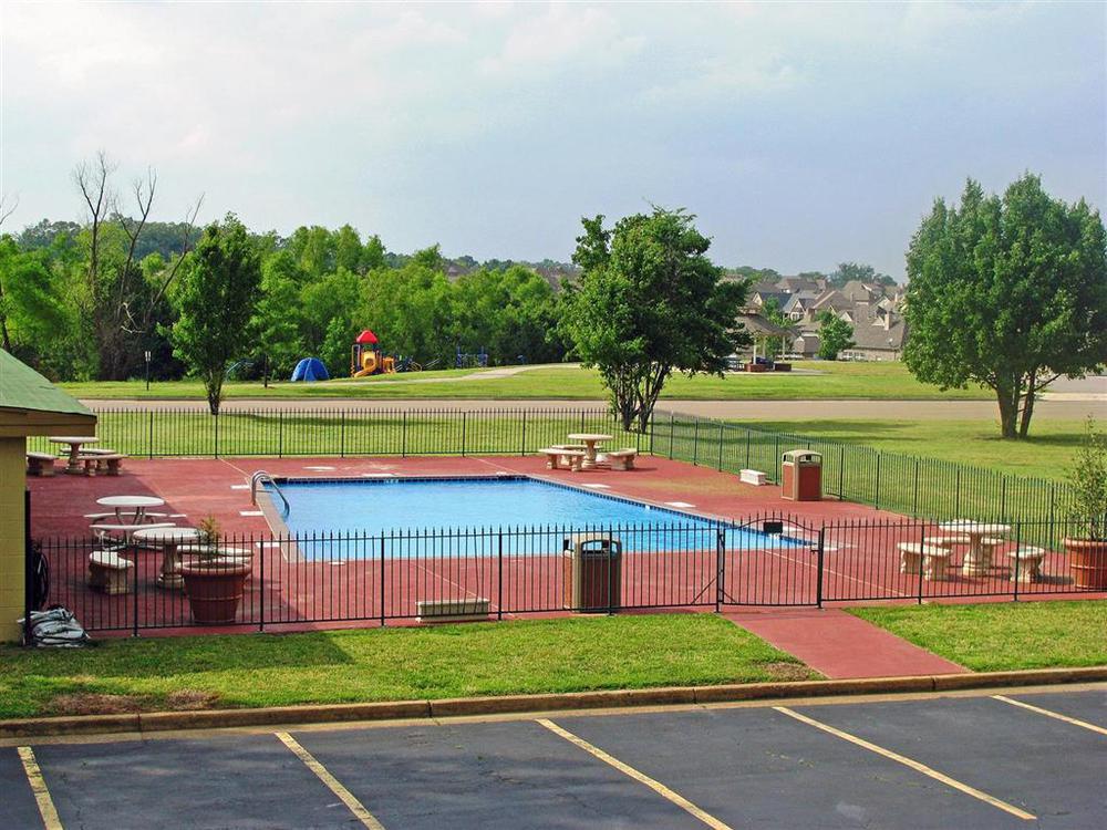 Econo Lodge Lakeland Удобства фото